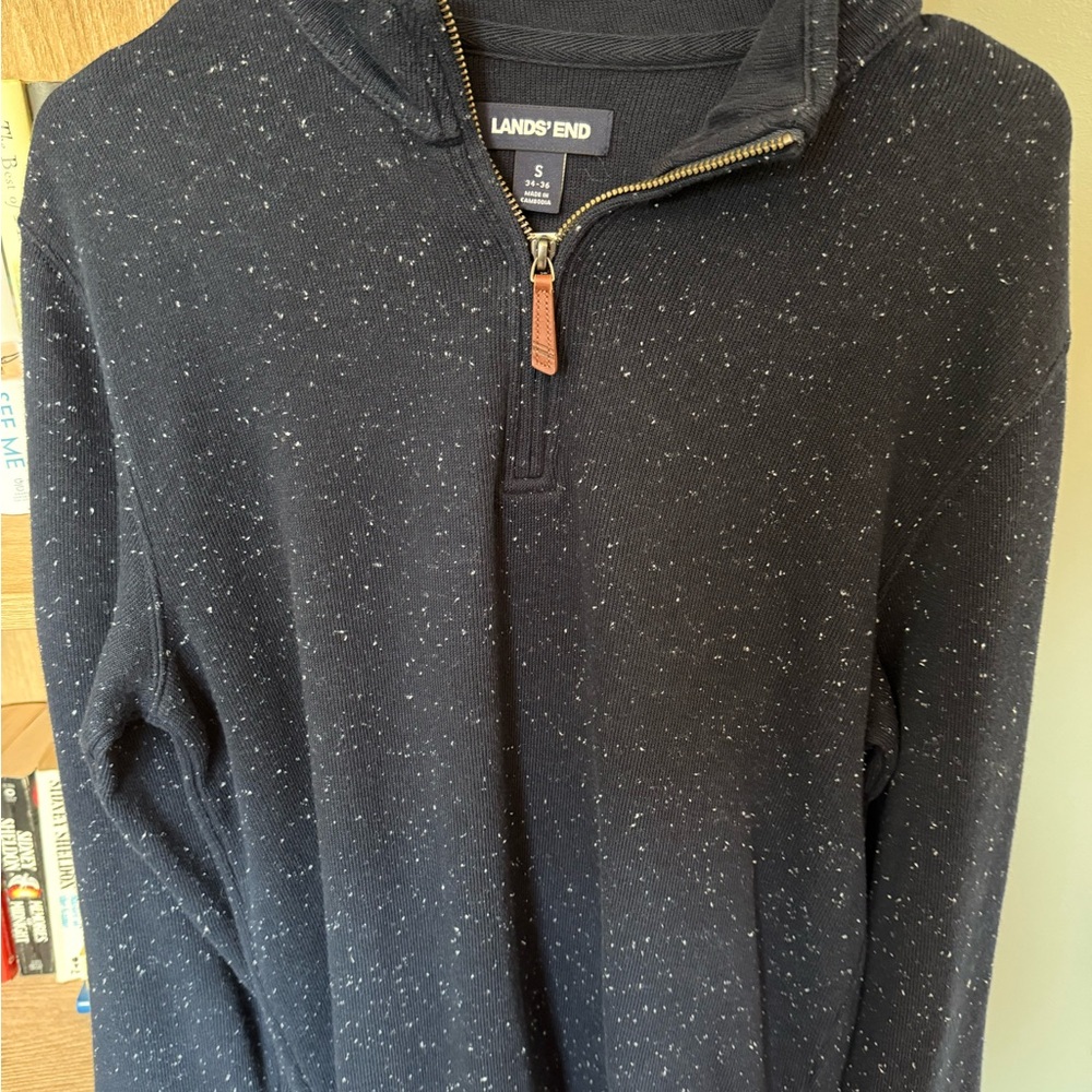 Lands' End Men's Navy Sweater. Size small